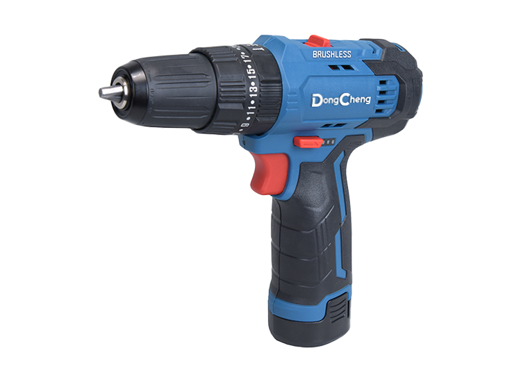 12V MAX Brushless Cordless 10mm Drill Driver Kit